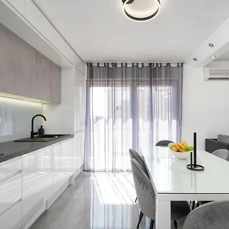 Suzana Apartment *