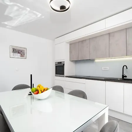 Apartment Suzana *
